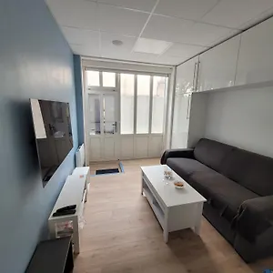  Appartement Bien Equipe Au Calme A Montmartre