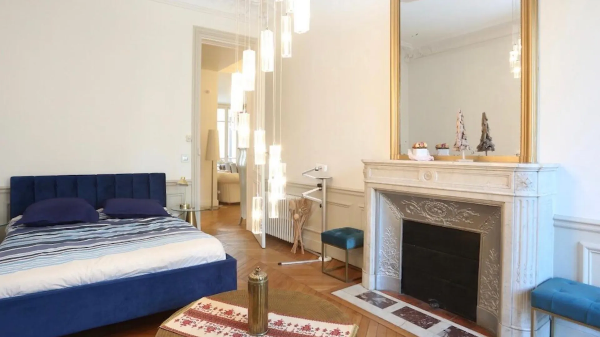 Superbe Appartements 5Br Pierre Charon Champs Elysees باريس 0*,  فرنسا